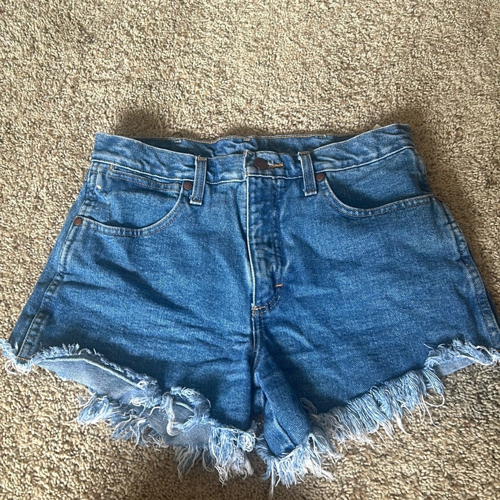 wrangler cut off shorts